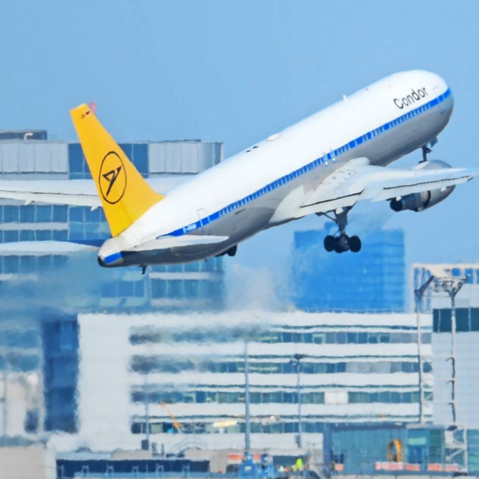 Weiterhin wenige Langstreckenflüge ab Düsseldorf: Condor startet Zubringerflug nach Frankfurt