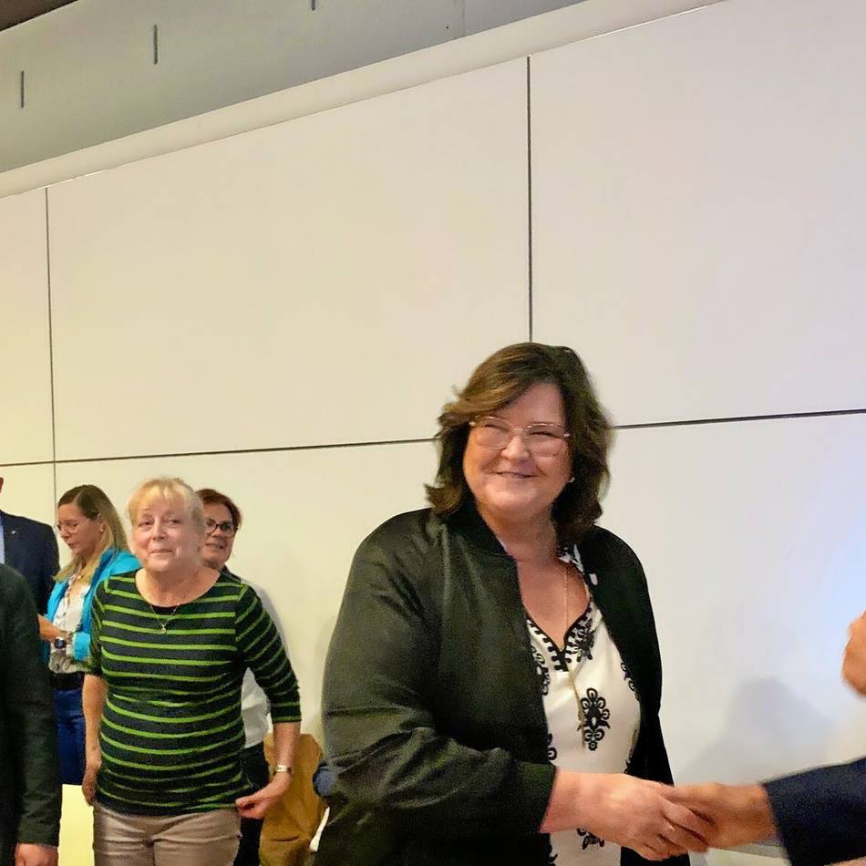 Stichwahl in Emmerich: Ein echter Wahlkrimi – Claudia Lindlahr ist zur Bürgermeisterin gewählt