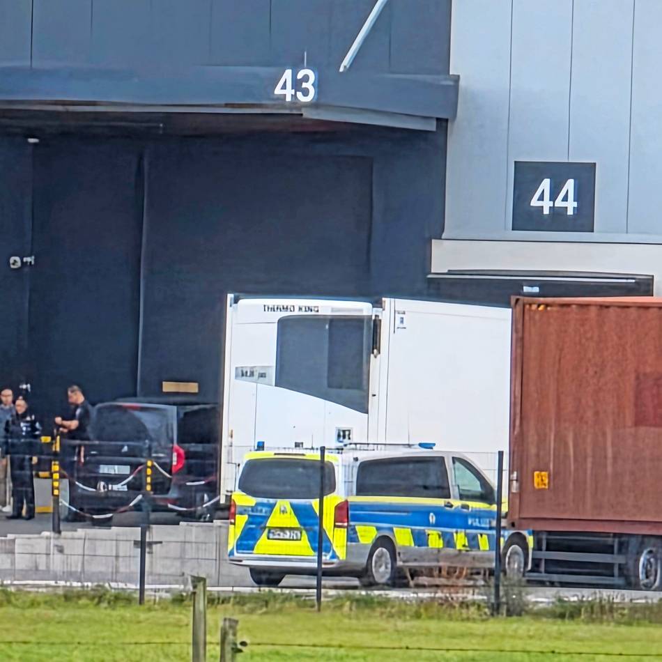 Emmerich: Messerstich in der Halle – Täter nennt kein Motiv