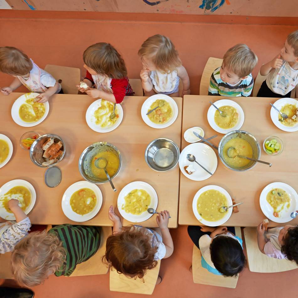 Stadt sucht neuen Anbieter: Essen in 14 städtischen Kitas in Solingen wird teurer
