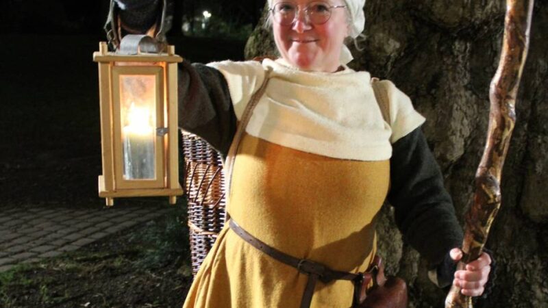 Stadtführungen durch Neuss: Brauchtümer, Traditionen und Grausamkeiten