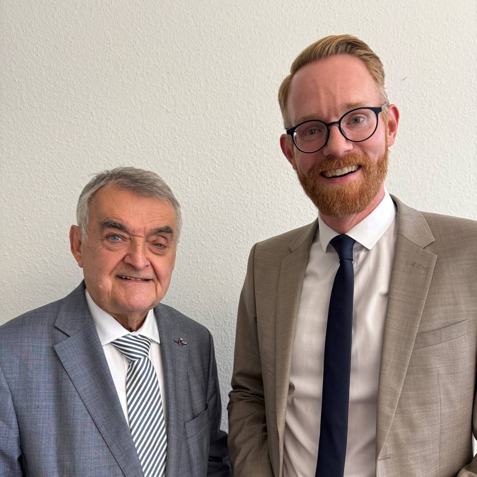 Kommunalwahl in Rheinberg: NRW-Innenminister Herbert Reul beim CDU-Familienfest