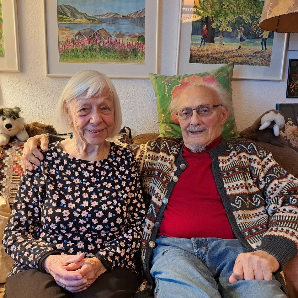 Hückswagener Gisela und Richard Marquardt feiern Eiserne Hochzeit: Alte Liebe – jung geblieben im Geist