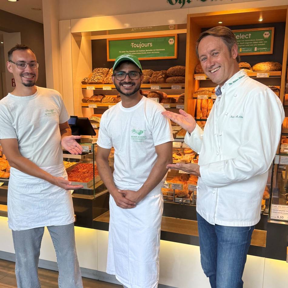 Bäcker Schüren in Hilden: Vom Flüchtling zum Bäckermeister – Bhupinder Singh erhält Meisterbrief