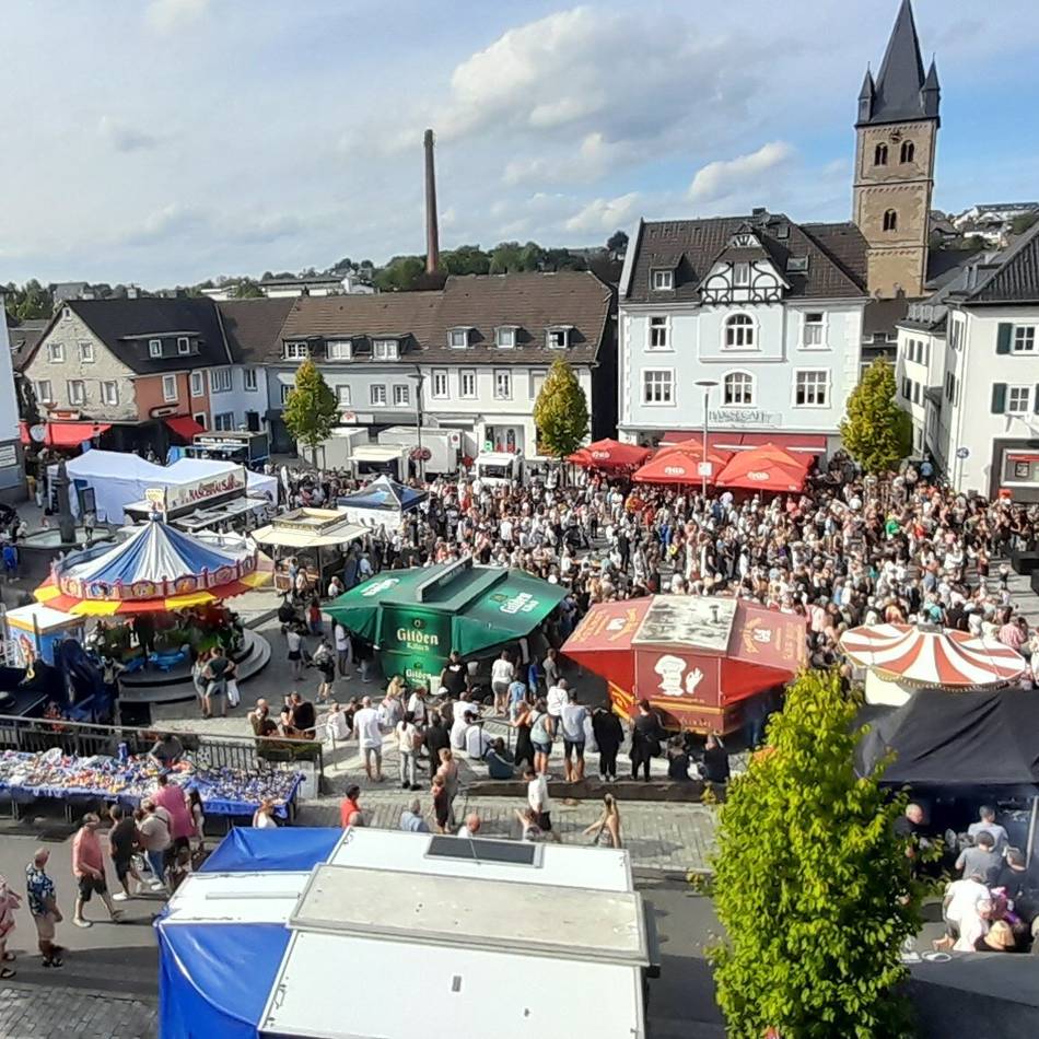 Hückeswagens Nachbarstadt feiert: Weltkindertag, Stadtlauf und Stadtfest in Wipperfürth