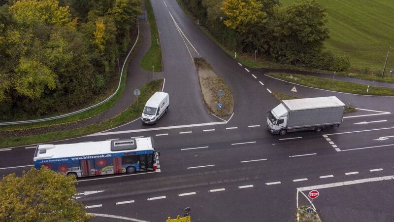 Schaaner Kreuzung in Jüchen: Kreisverkehr in Planung – Straßen NRW nennt ersten möglichen Termin