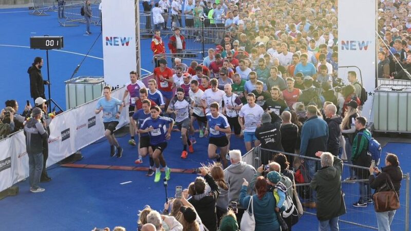 „Run & Fun“ in Mönchengladbach: Ein Firmenlauf bei schönstem Sonnenschein