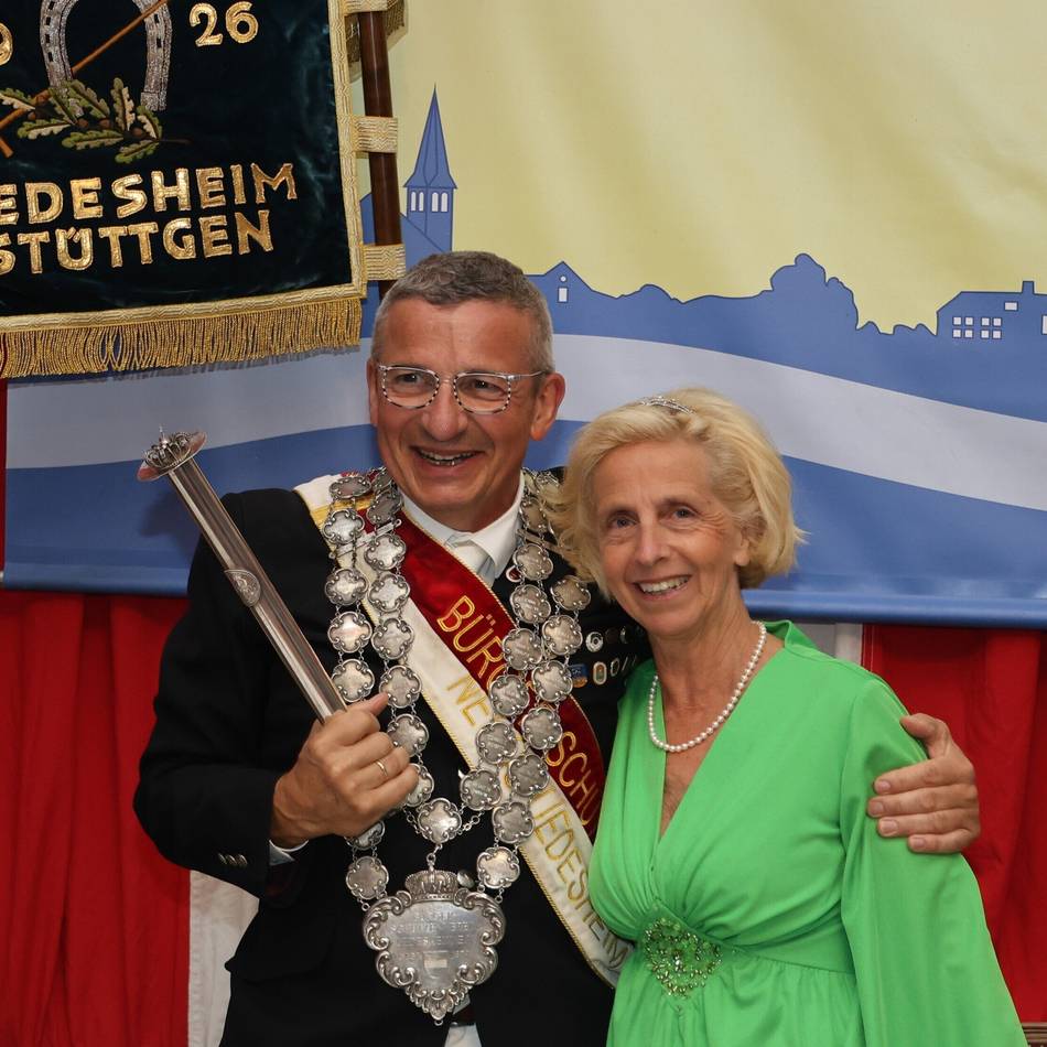 Schützenfest 2025 in Uedesheim: Ein Schützenkönig in Reiterhosen