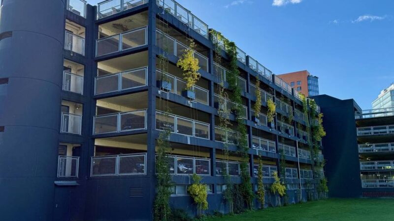 Am Landtag in Düsseldrof: Statik-Probleme – Parkhaus wird überraschend geschlossen