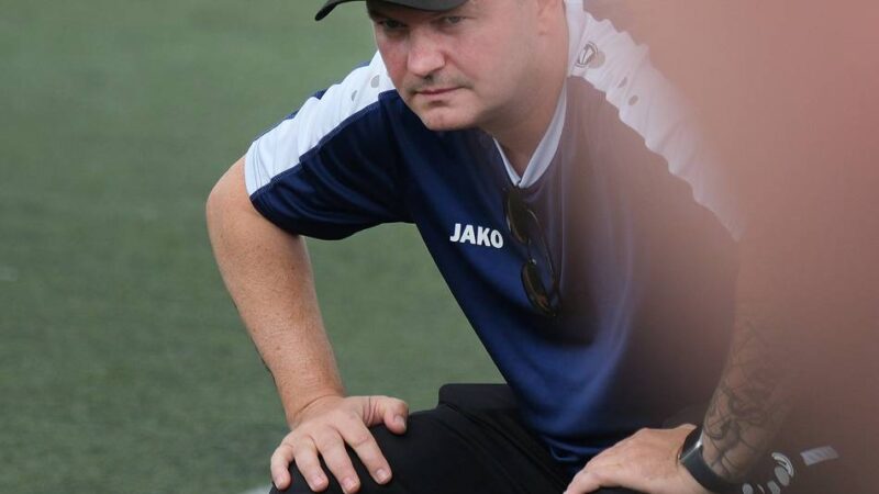In der Fußball-Bezirksliga: Dieser Ex-Ratinger hat sich beim SV Hösel angemeldet