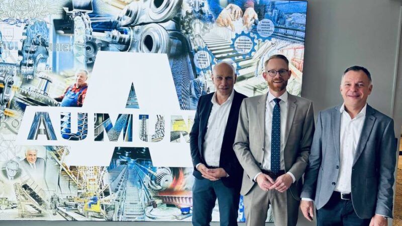 Kommunalwahl 2025 in Rheinberg: Kandidat Wedding tauscht sich mit Aumund aus