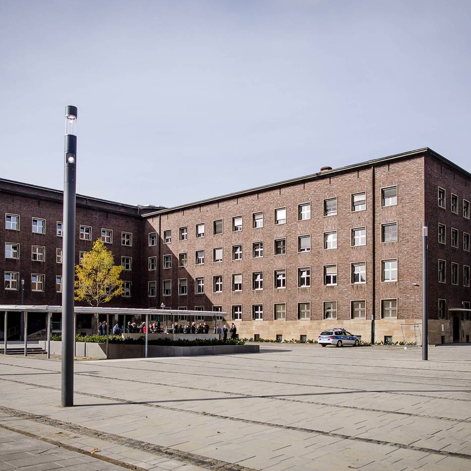 Staatsanwaltschaft ermittelt: Tatverdächtige bestohlen? Schwerer Verdacht gegen Düsseldorfer Polizisten