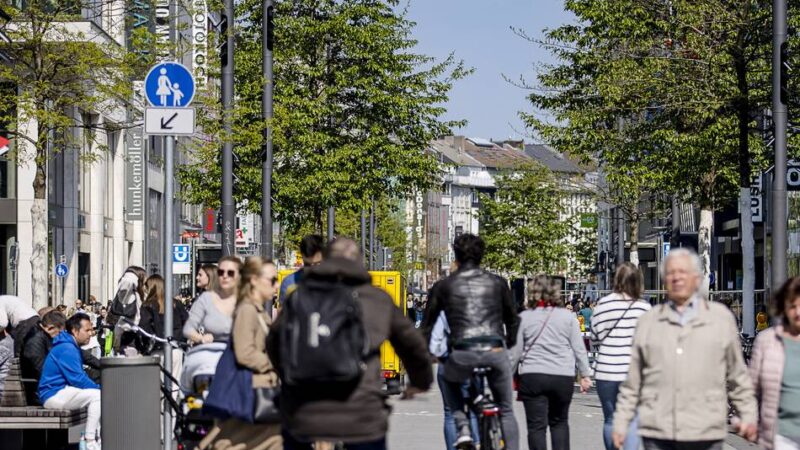 Düsseldorfer Wirtschaft: Zahl der Arbeitsplätze im Handel nimmt weiter ab