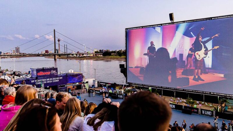 Filmnächte am Rhein: Neuer Besucherrekord im Open-Air-Kino in Düsseldorf
