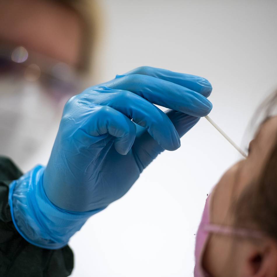 Vorwurf des Abrechnungsbetruges: Corona-Testzentren im Visier – Staatsanwaltschaft durchsucht Räume in Kleve
