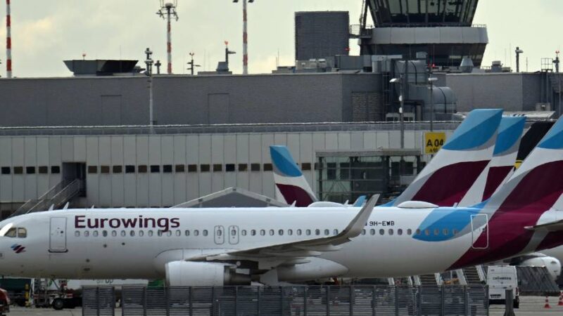 Luftverkehr: Airlines packen immer mehr Passagiere in die Jets