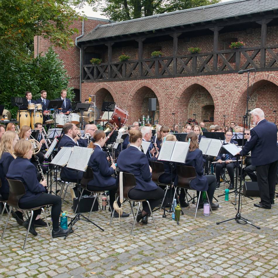 Stadthalle statt Burg: Serenadenkonzert in Erkelenz muss verlegt werden