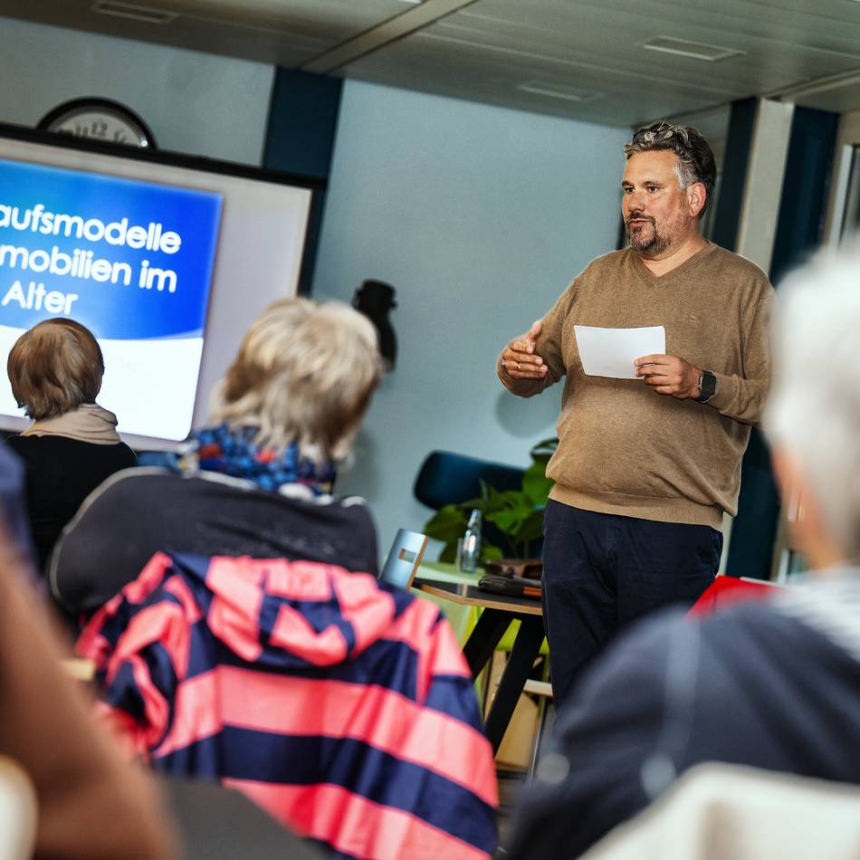 In der Rathauskantine: So lief die erste Langenfelder Wohnungstauschbörse