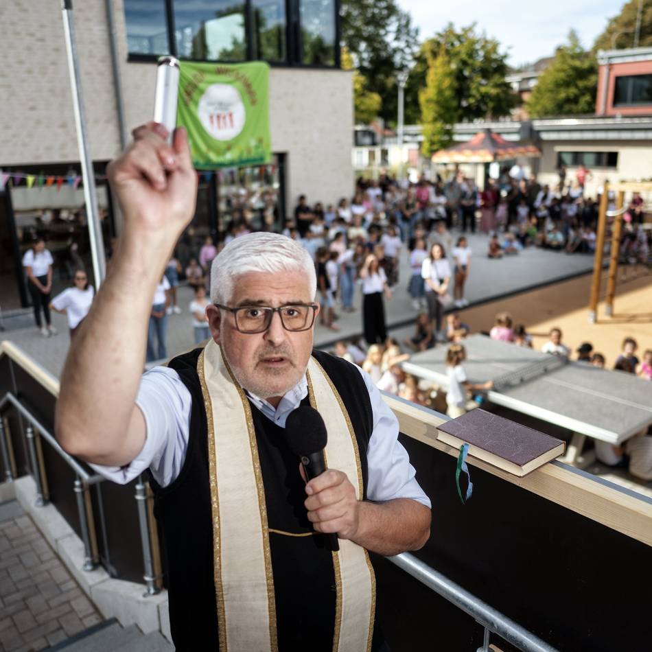 Gebäudeerweiterung in Leverkusen offiziell in Betrieb: Die Don-Bosco-Schule kann jetzt dreizügig werden