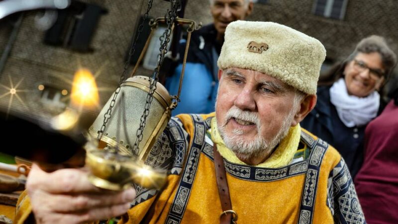 Haus Bürgel in Monheim: Wie die Römer Brot backten und Feuer machten