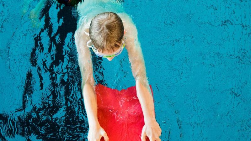 Schwimmende Grundschulkinder: Viersen beteiligt sich an Woche des Schulschwimmens