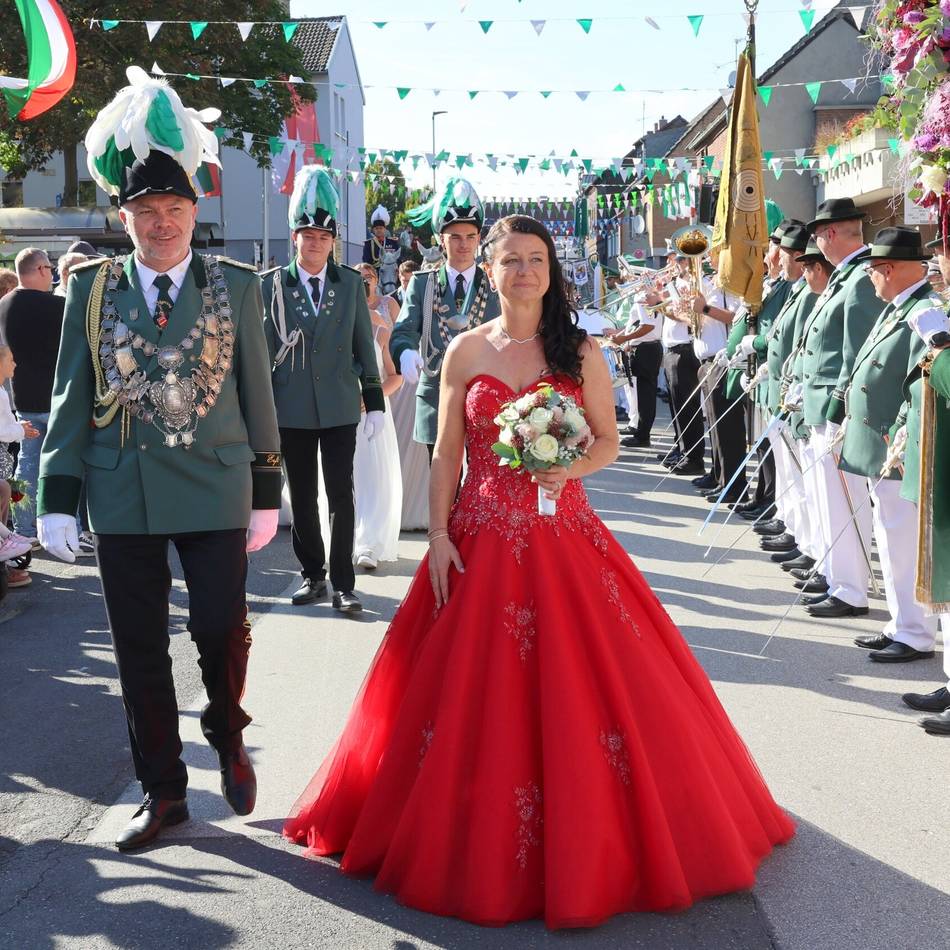 Brauchtum in Grevenbroich: Gustorf feiert Schützenfest mit neuem Rhythmus