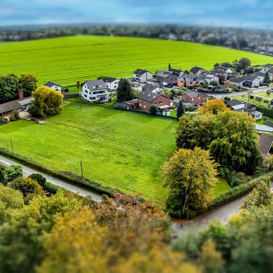 Politik in Langenfeld: Wohngebiet Alte Schulstraße – neue Gutachten für Artenschutz und Entwässerung