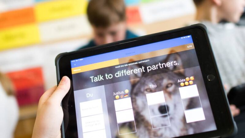 Ärger an Reeser Schulen: Schüler-i-Pads: „Da brannte der Baum“