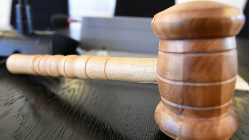 Prozess am Landgericht Köln: Angeklagter räumt die meisten Taten ein