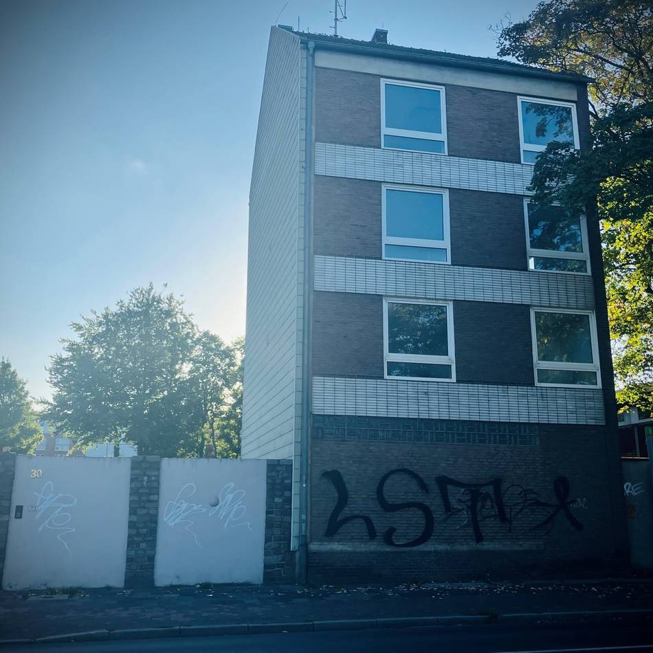 Neue Details zum „Kontaktcafé“ in Neuss: Drogen-Abhängige werden in Containern betreut
