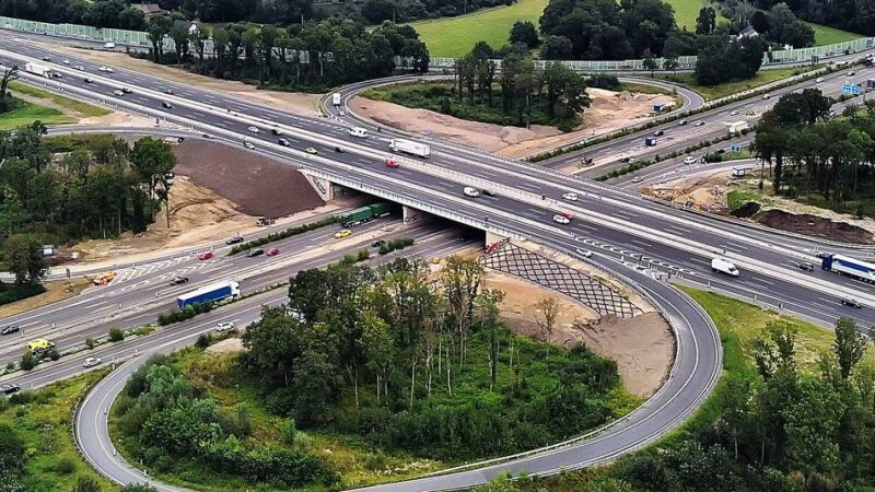 Verkehr auf den Autobahnen A3 und A46: Verbindungssperrung im Kreuz Hilden in Richtung Wuppertal