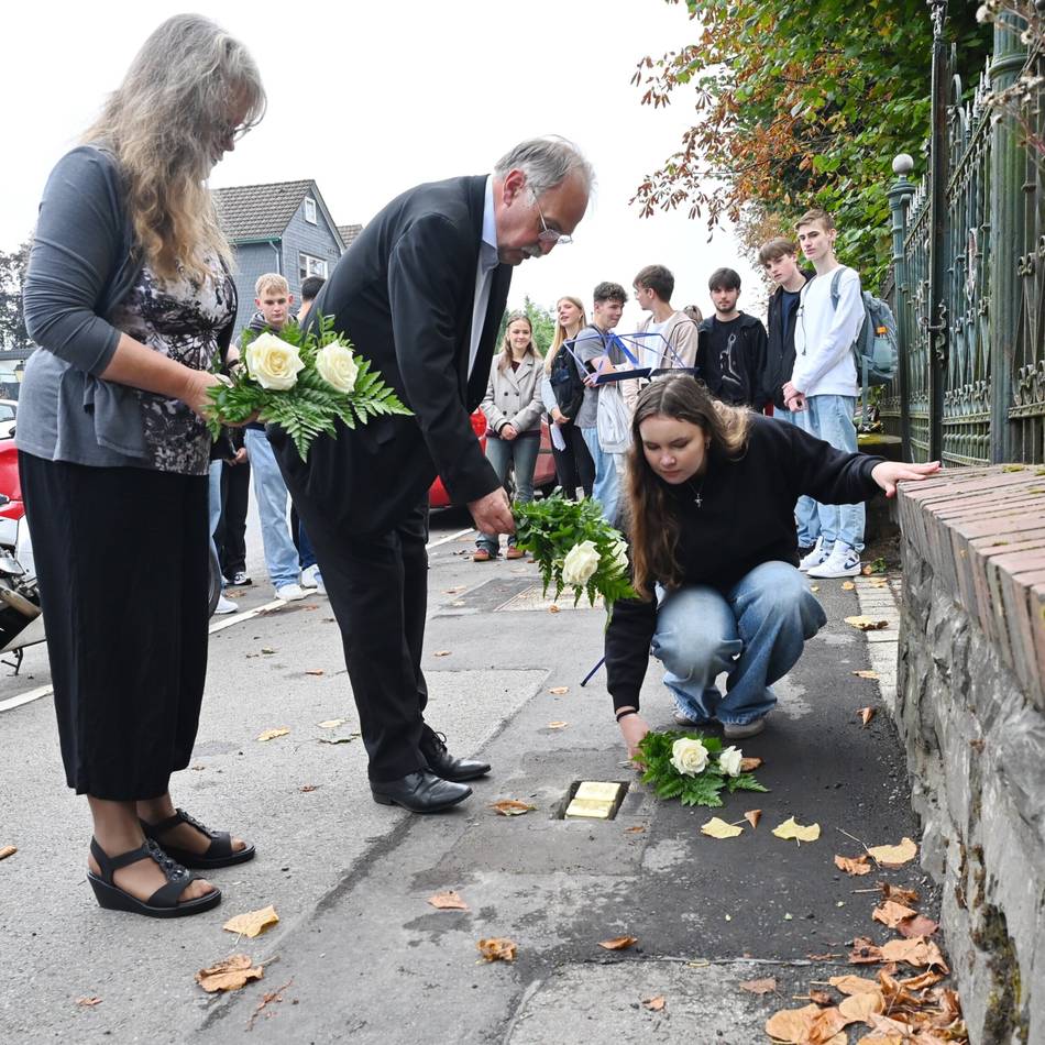 Eine jüdische Deutsche in Radevormwald: Stolpersteine für ein ganz besonderes Ehepaar