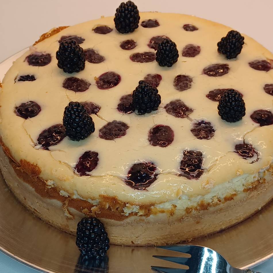 Backen wir’s an!: Käsekuchen mit Brombeeren – so gelingt es