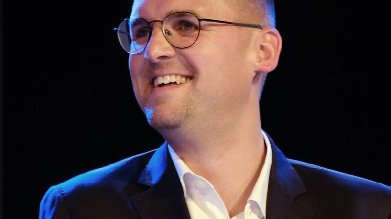 Klarer Sieg bei Stichwahl in Ratingen : Anders (CDU) wird neuer Bürgermeister