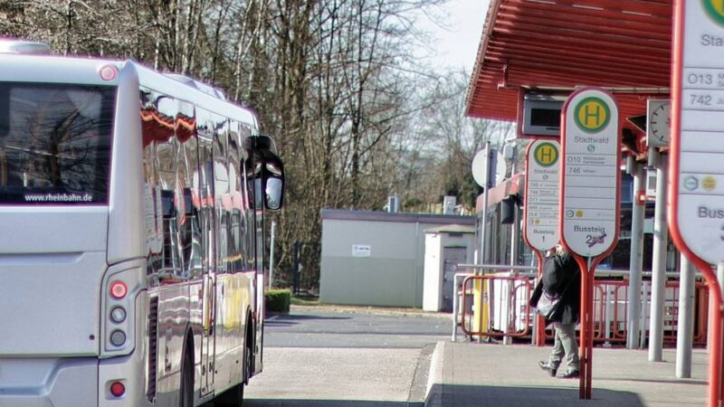 Öffentlicher Personennahverkehr im Kreis Mettmann: Warum der Bus in die Altstadt demnächst teurer wird