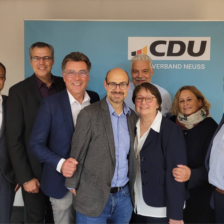 Wiederwahl bei konstituierender Sitzung: Sven Schümann bleibt Fraktionsvorsitzender der Neusser CDU