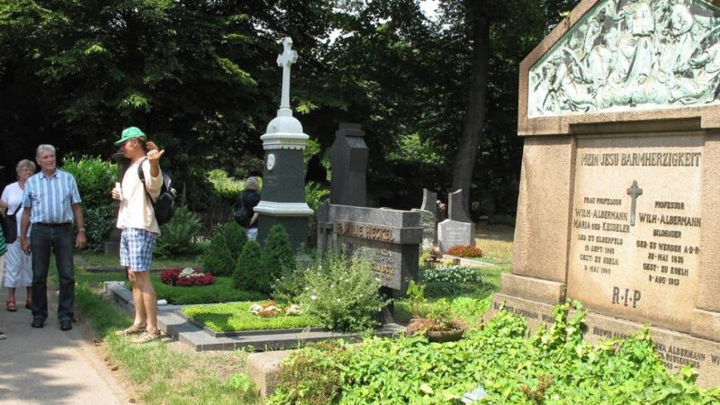 Bergischer Geschichtsverein Wermelskirchen: BGV lädt ein zur Führung über den Melaten-Friedhof