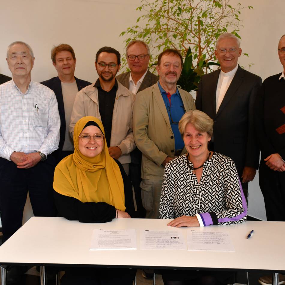 Rat der Religionen gegründet: Glaubensgemeinschaften stärken ihre Zusammenarbeit – „Vielfalt als Ressource für Düsseldorf“