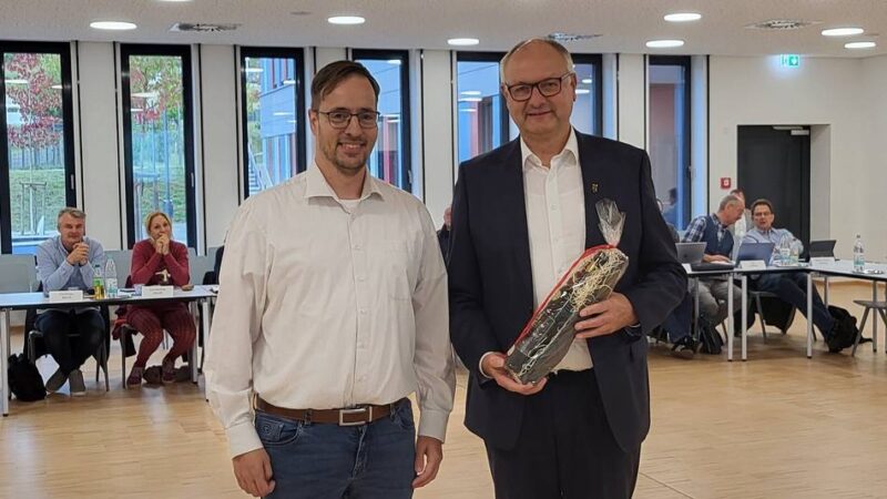 Letzte Stadtratssitzung für den Bürgermeister: Dietmar Persian: „Danke – es war mir Freude und Ehre zugleich!“