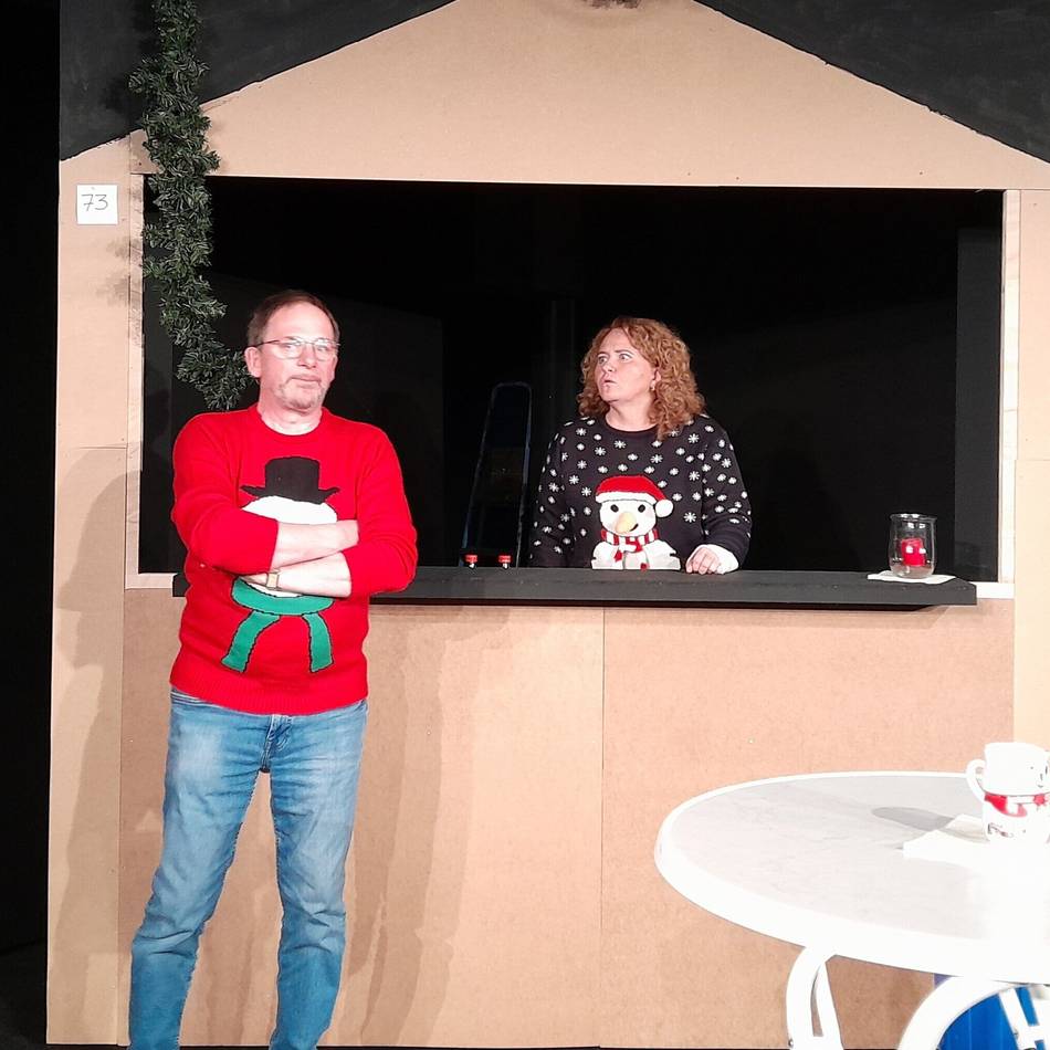 Proben für das neue Stück: Auf der Volksbühne Viersen ist schon Advent