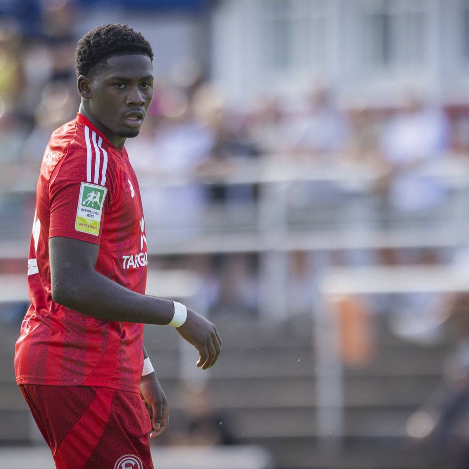 Quiala Tito als Matchwinner: 2:1 – Fortunas U23 besiegt Velbert nach Last-Minute-Wahnsinn