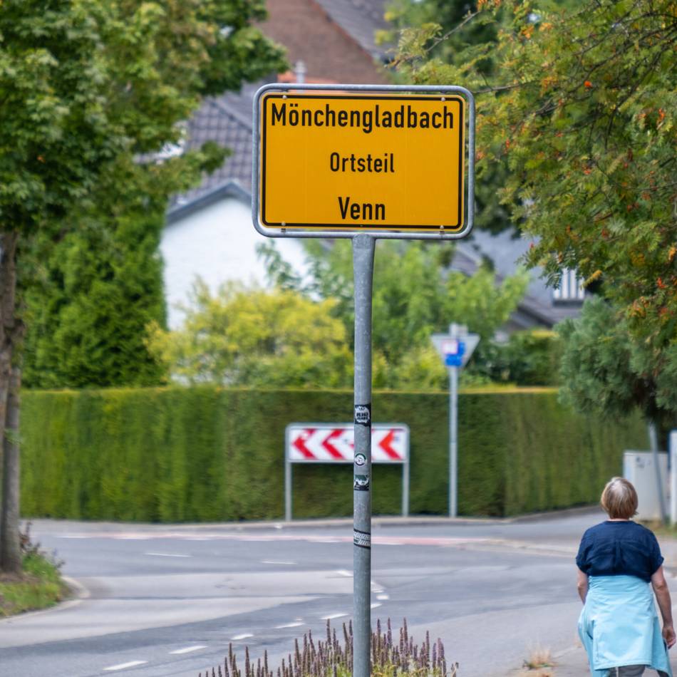 Viereinhalb Jahre später: Männer fesselten Seniorin in ihrem Haus – schwerer Raub landet vor Gericht