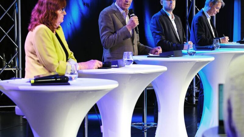 Kommunalwahl Ratingen: Bürgermeisterkandidaten stellen sich Fragenhagel
