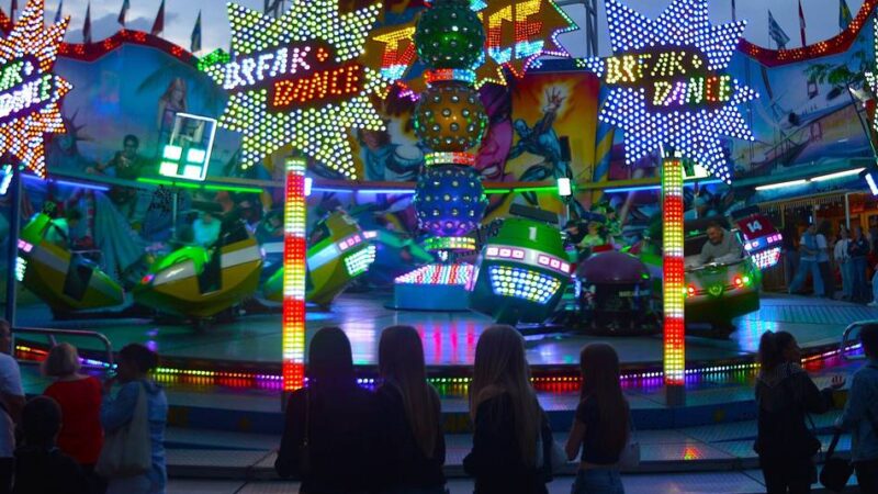 Radevormwalder Herbstkirmes 2025: Rade feiert Pflaumenkirmes und Weltkindertag
