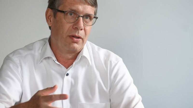 Klever Personalie Christian Bomblat: Entscheidung über Abwahlantrag gegen Baudezernent wohl im Oktober