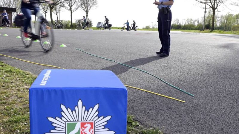 „Im Alter fällt man ungeschickter“: Mehr schwere Verletzungen durch E-Bike-Stürze in Mönchengladbach