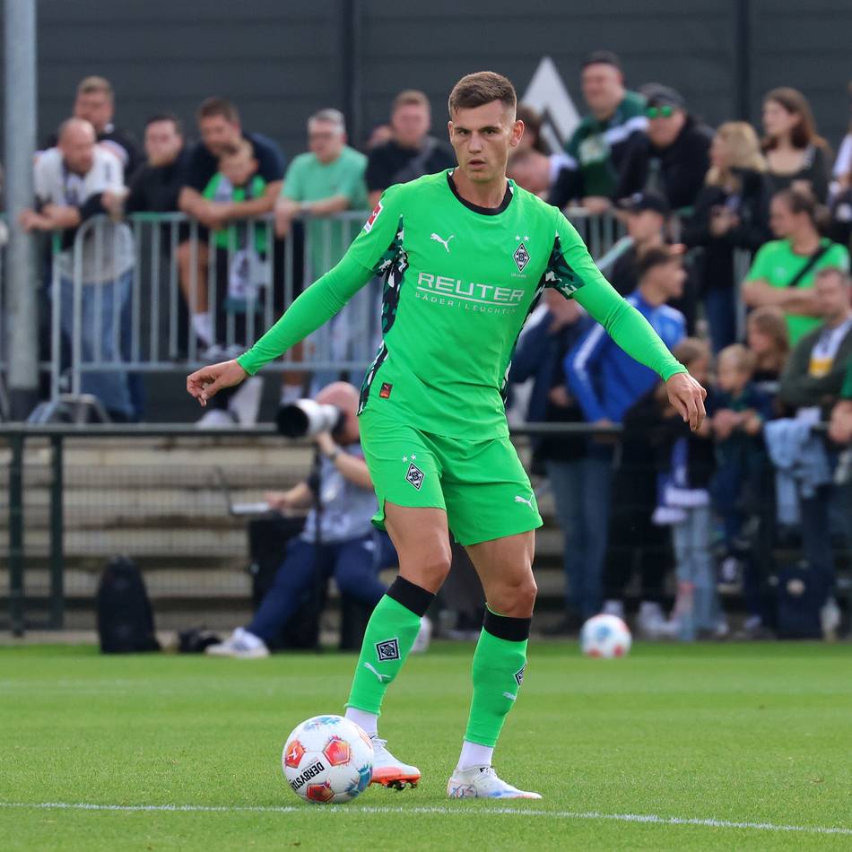 2:0 im Test gegen Schalke: Reyna und Engelhardt zeigen bei Gladbach-Debüt ihre Fähigkeiten