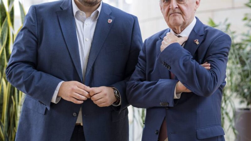 Politik in Radevormwald: NRW-Innenminister Herbert Reul zu Gast im Bürgerhaus