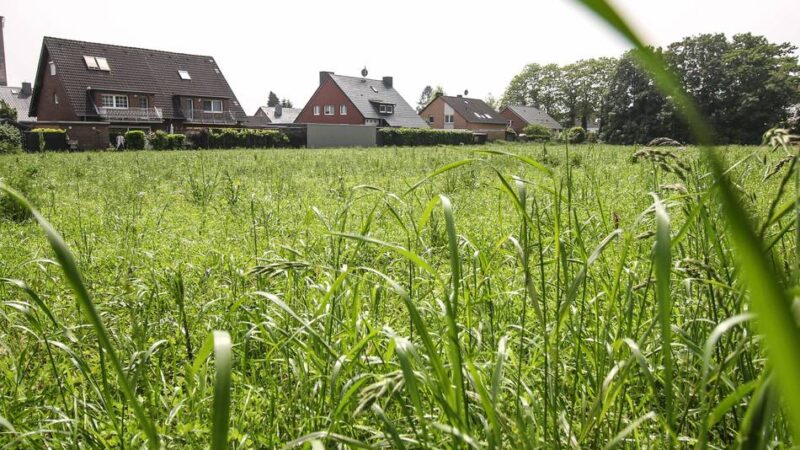 Neues Gerätehaus in Grevenbroich: Wie Lärm-Auflagen den Feuerwehr-Neubau in Kapellen kompliziert machen
