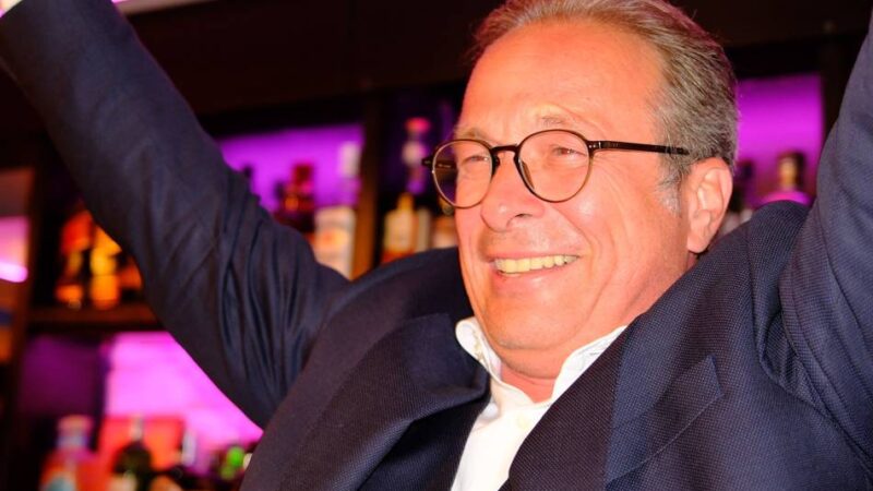 Amtsinhaber behauptet in Neuss das Bürgermeisteramt: Breuer – und kein Neuer